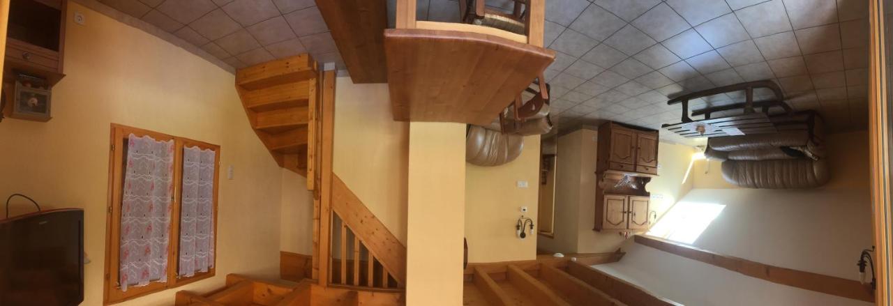 Guest house La Ferme De Ferrieres 3*