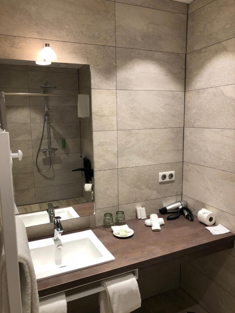 Catalpa Hotel