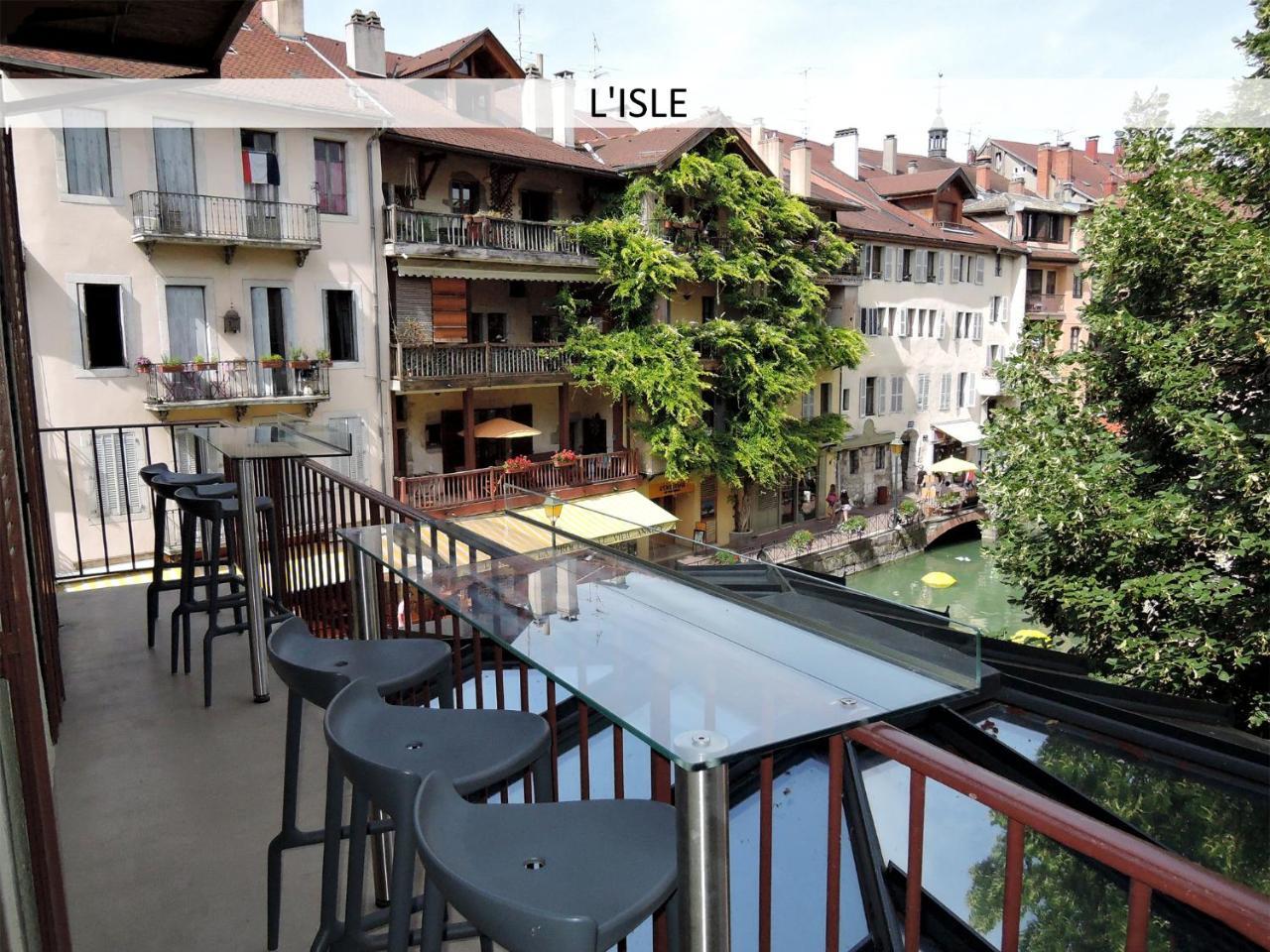 Lofts And Lakes Premium Annecy