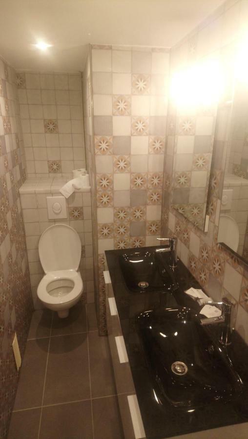 De Savoie Hotel 2*