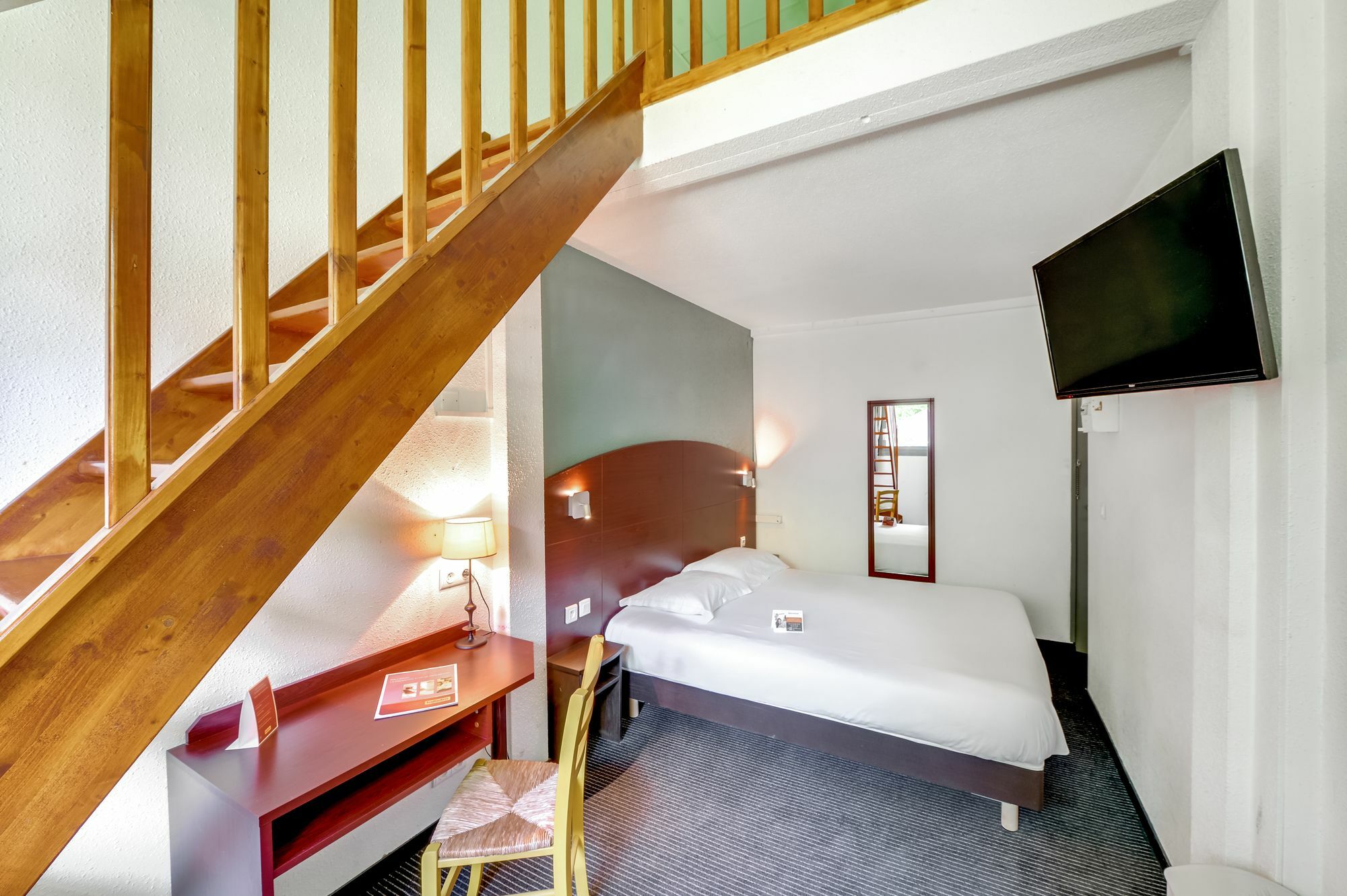 Ibis - Cran-gevrier 3*