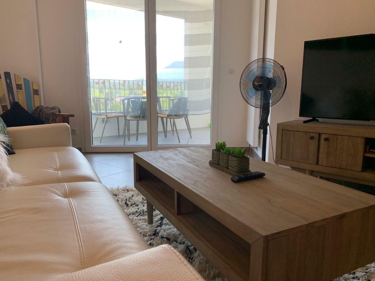 Rayan 4 Etoiles - Proche & Vieille Ville, Garage Prive, Secteur Recherche Appartement *