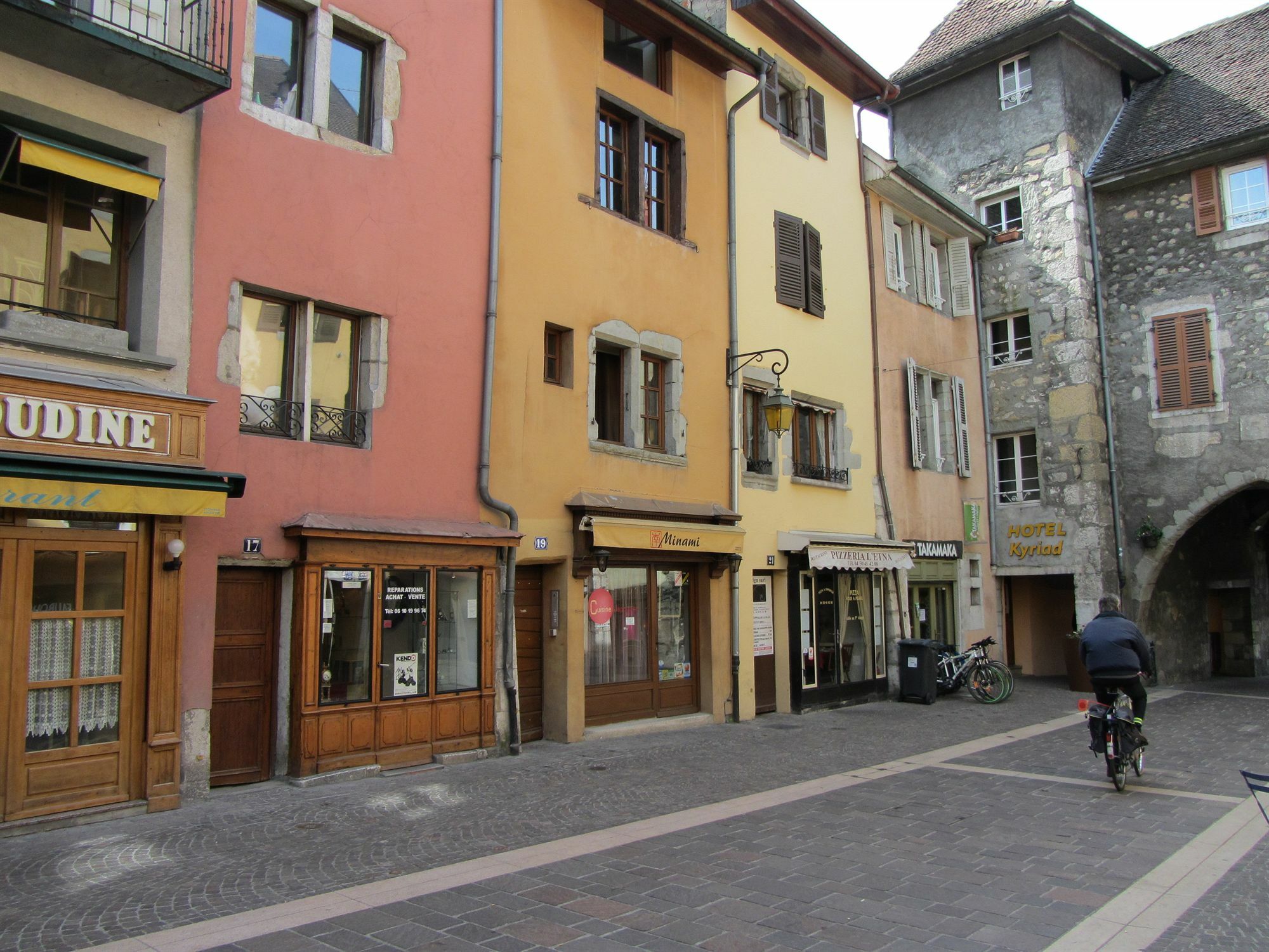 Hotel Icone -