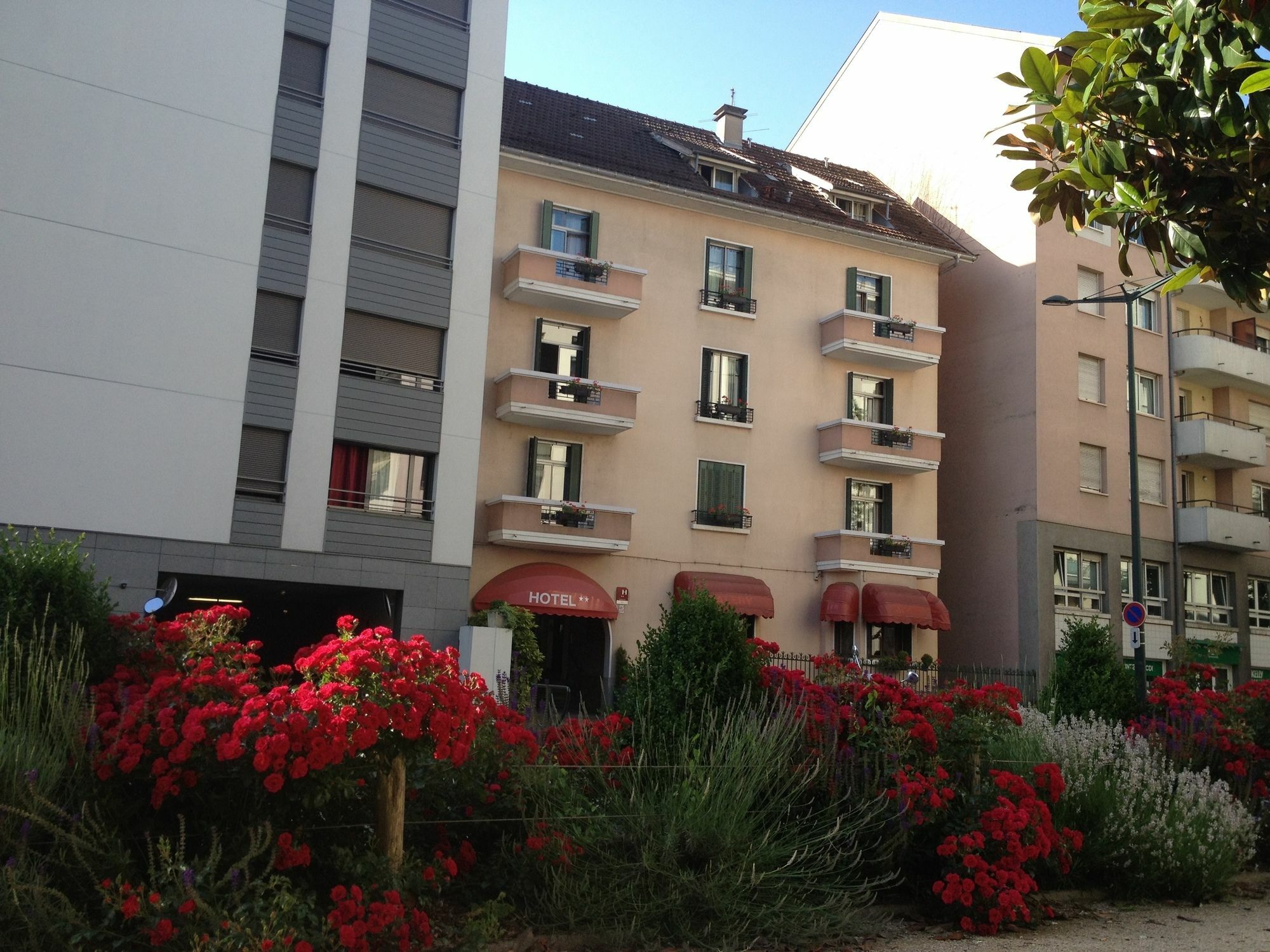 Hebe Hotel