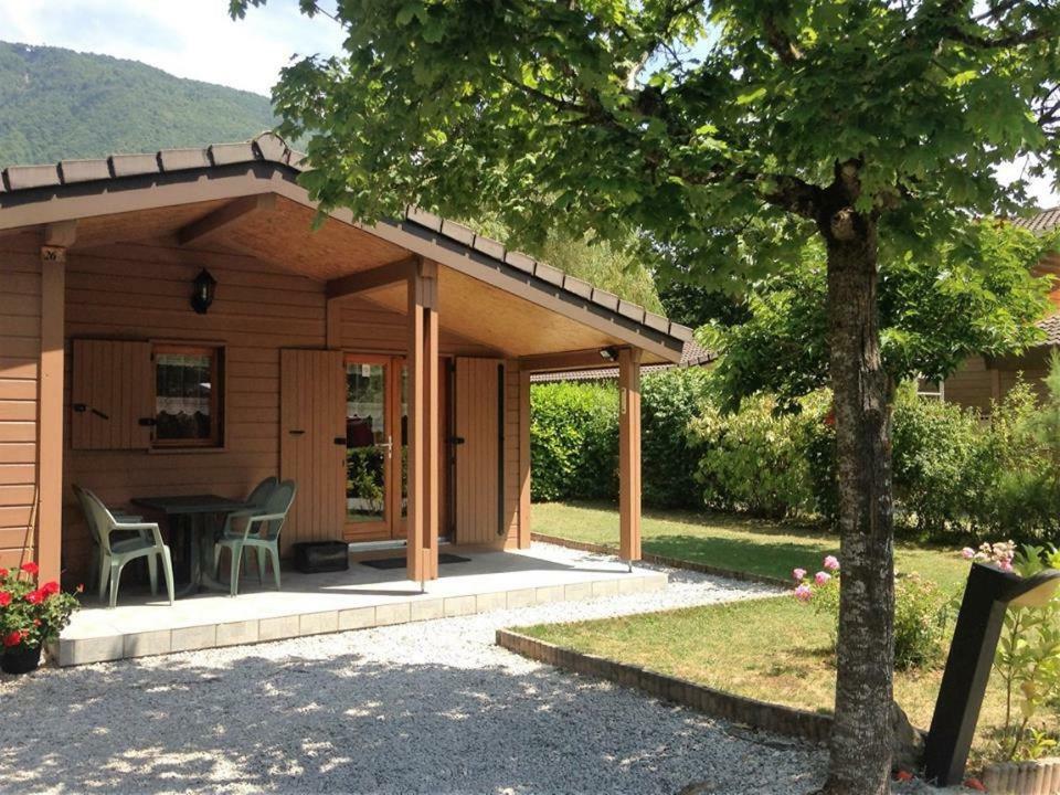 Acampamento Lakeside Cabin