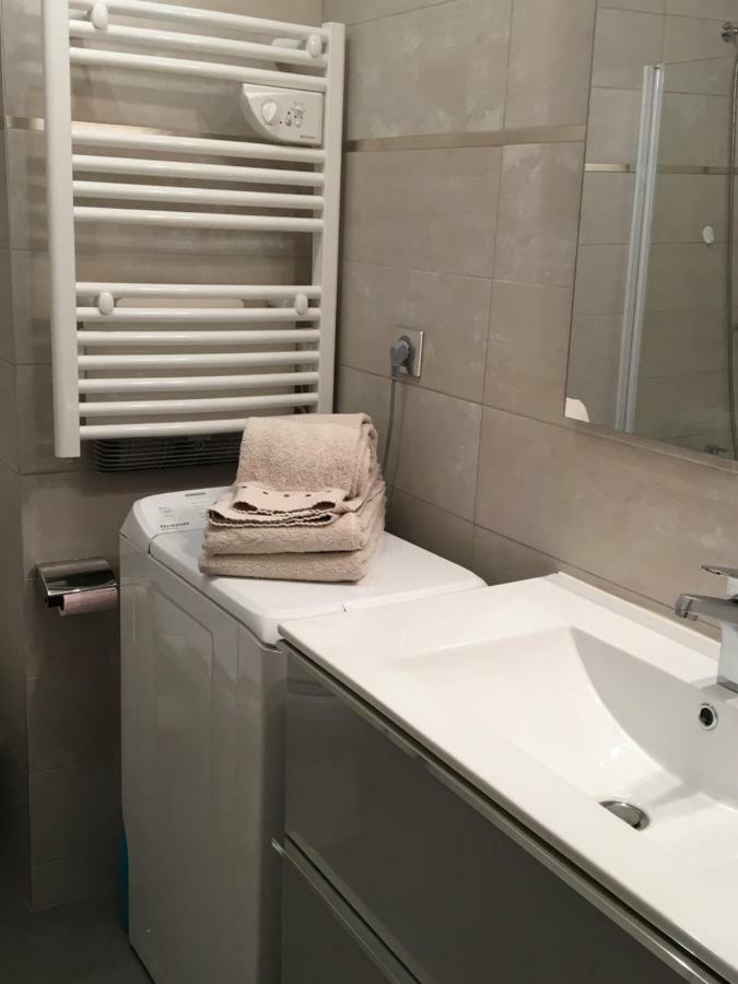 Apartment Le Bien Situe