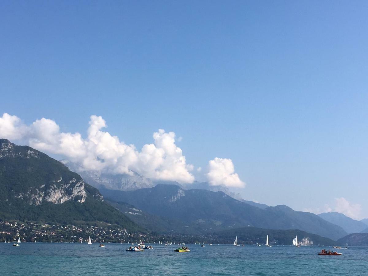 Lakeside Cabin 4* Annecy