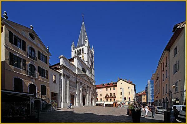 Le Cocon De Notre Dame Apartment Annecy