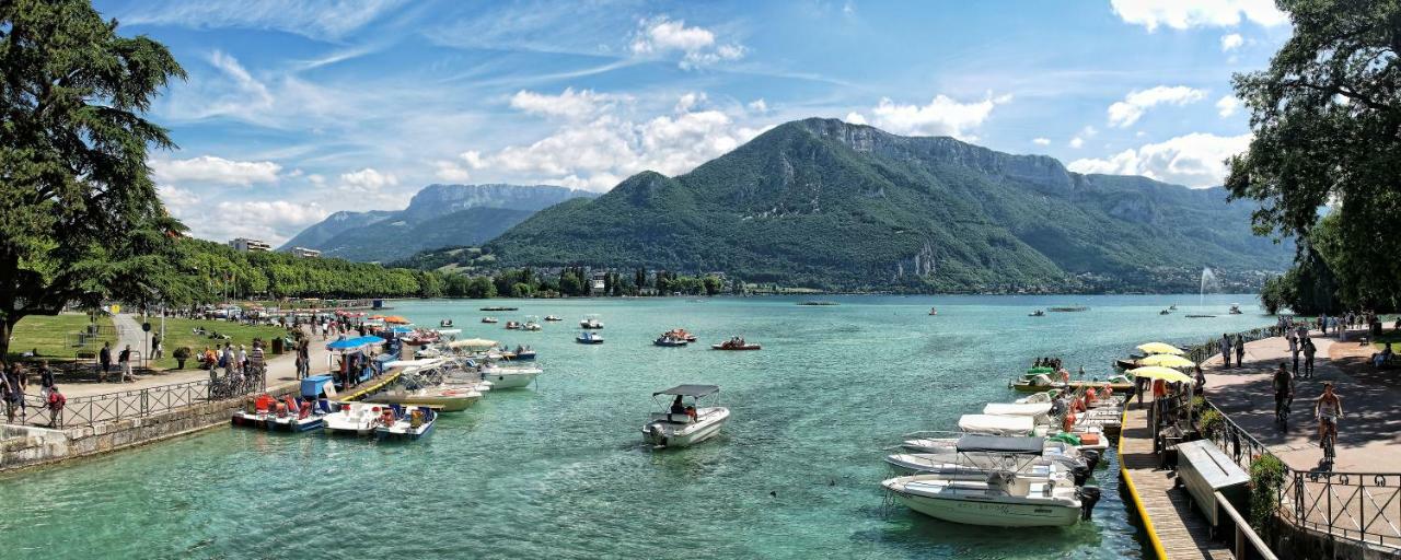 Les Sainte Claire
