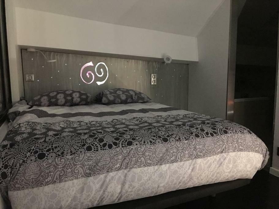 Le Cocon De Notre Dame Apartment