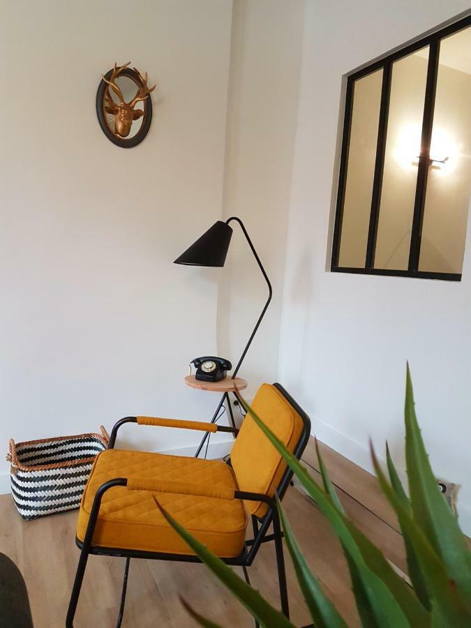 Design Appart O'prison.. Canal View & Old Prisons Apartment *
