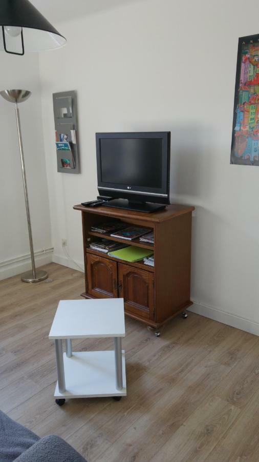 Escale Du Chateau De Promery 1391 Holiday home *