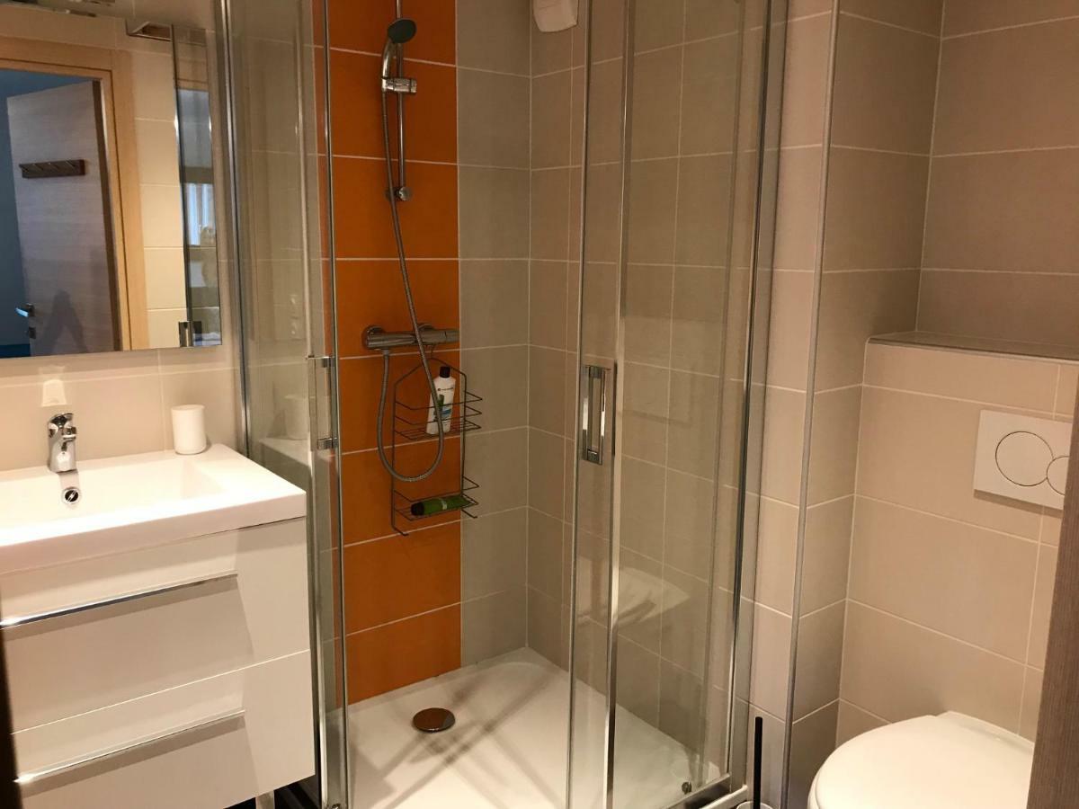 Joli Studio - 10 Min A Pied Du Lac Apartment Annecy