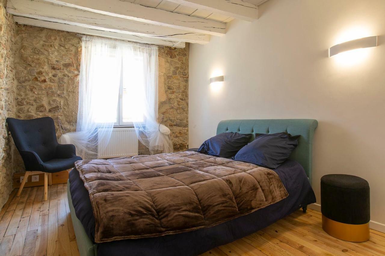 Le Sainte Claire Apartment