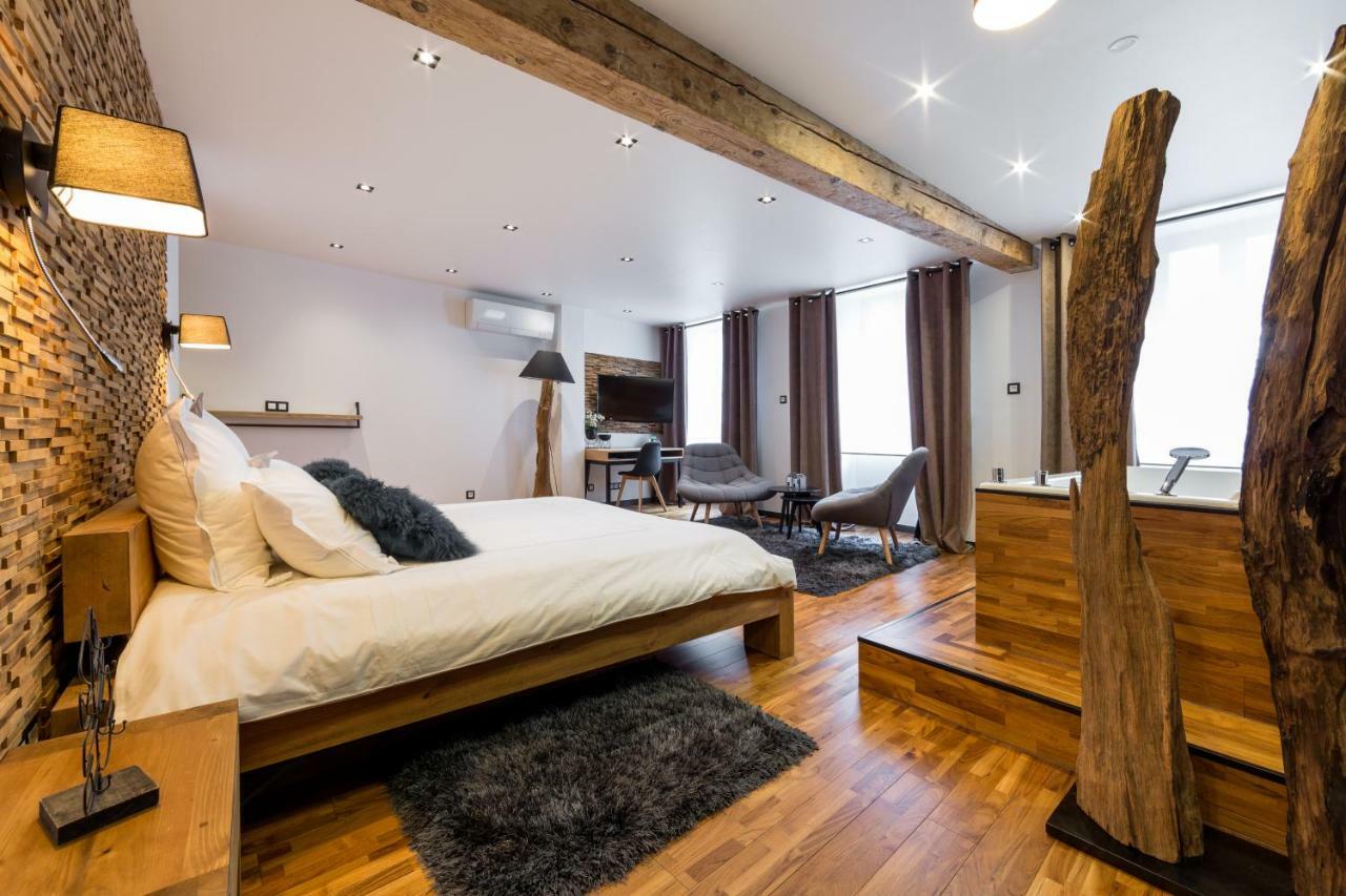 Les Sainte Claire Apartment *