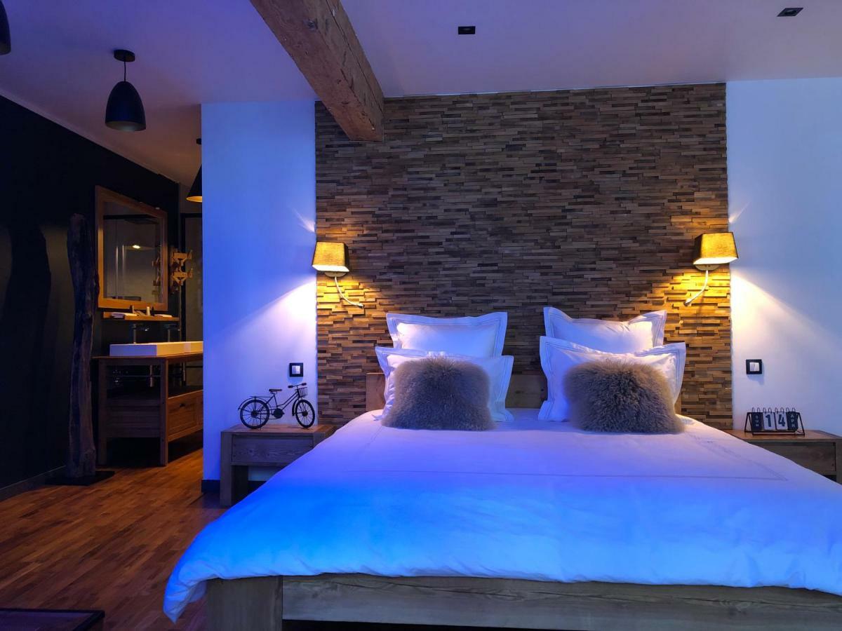 Les Sainte Claire Apartment *