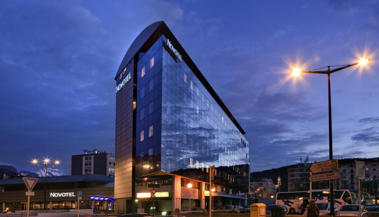 Novotel Centre Hotel 4*