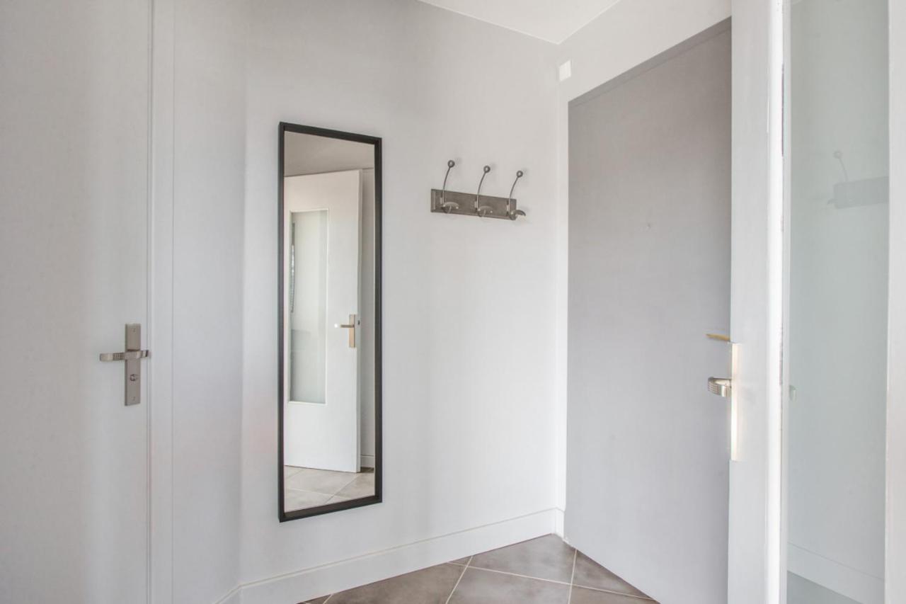 Modern 1br With Terrace And A Breathtaking View In Apartment Annecy