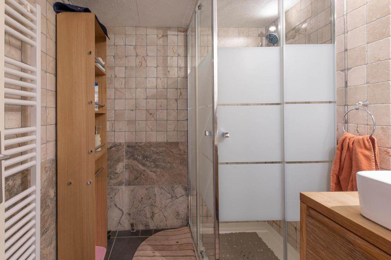 Sainte Claire Vieille 38m2 Terrasse Proche Gare Et 4 Pers 3 Etoiles Annecy