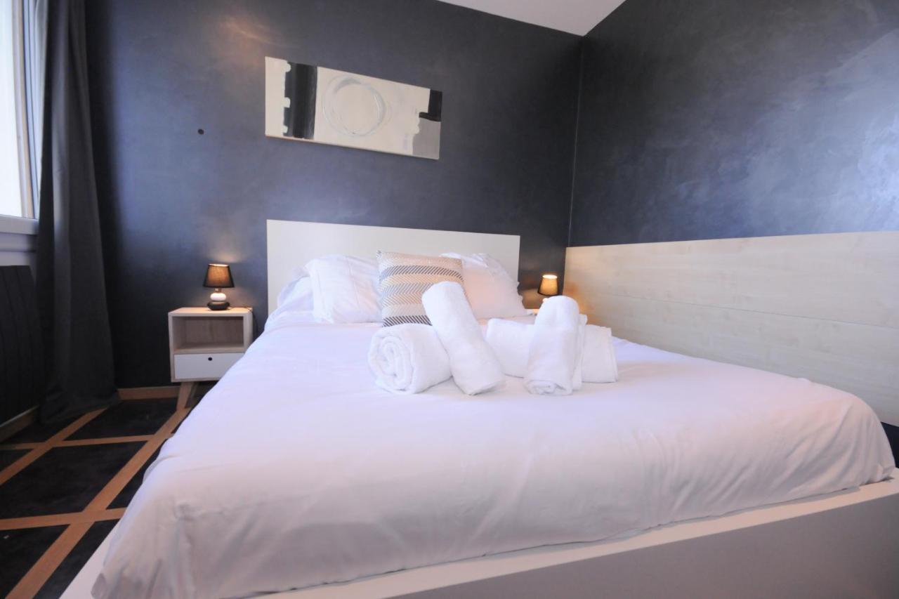 Le Grand Large - Parking & Balcony By The Lake Modern Bright Annecy