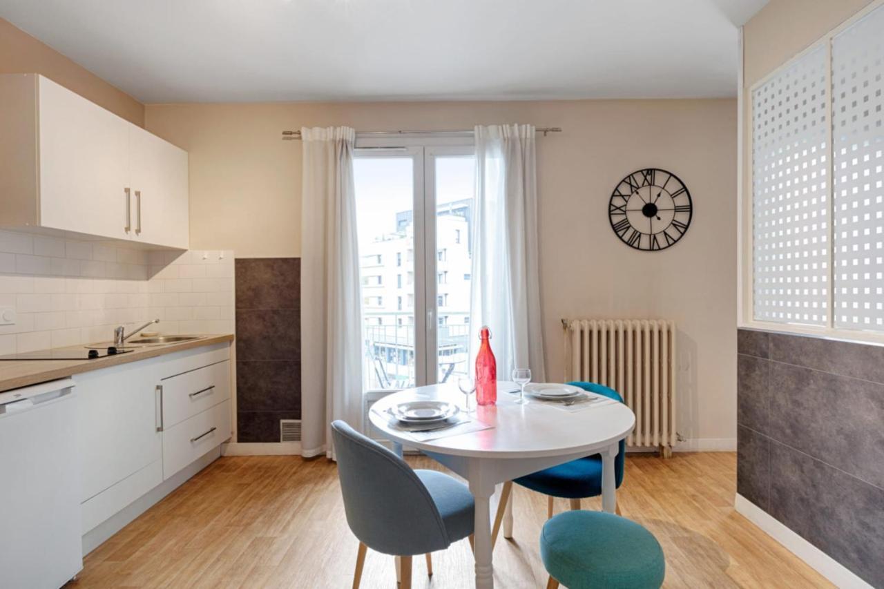 Cosy Studio With Balcony At The Doors Of Old City - Welkeys *
