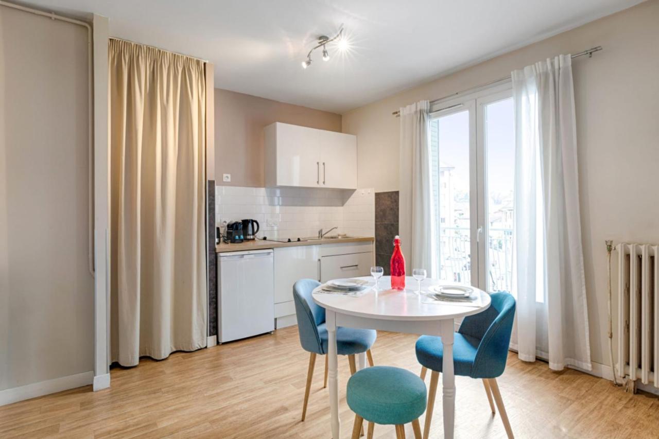 Cosy Studio With Balcony At The Doors Of Old City - Welkeys Apartment *