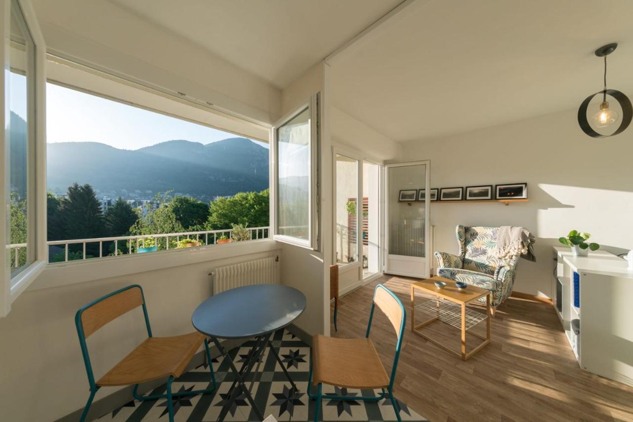 Appartement Les Muriers Private Studio Annecy