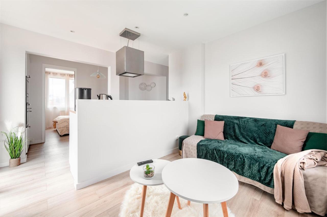 Apartment Le Golden A 5min Du Centre-ville Avec Parking Privatif Gratuit Annecy