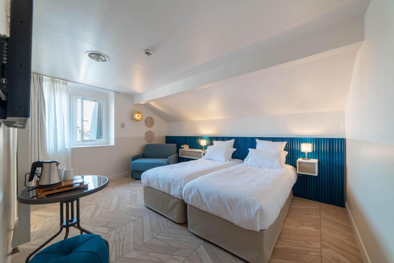 Hotel Du Palais De L'isle 3*