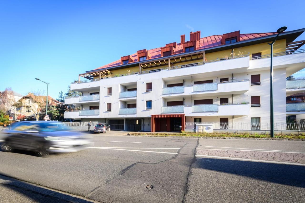 Aniciaca - Recent With Private And Secure Parking Annecy