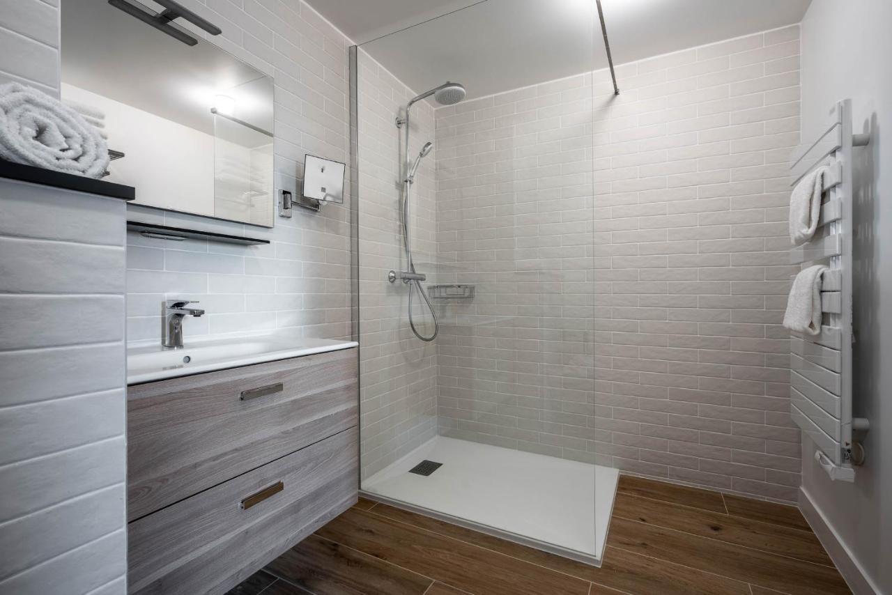 Aparthotel La Grange Des Peres
