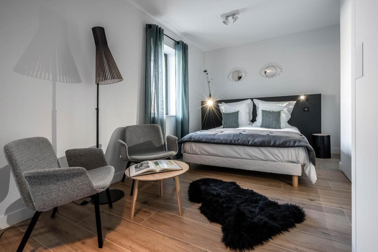 La Grange Des Peres Aparthotel