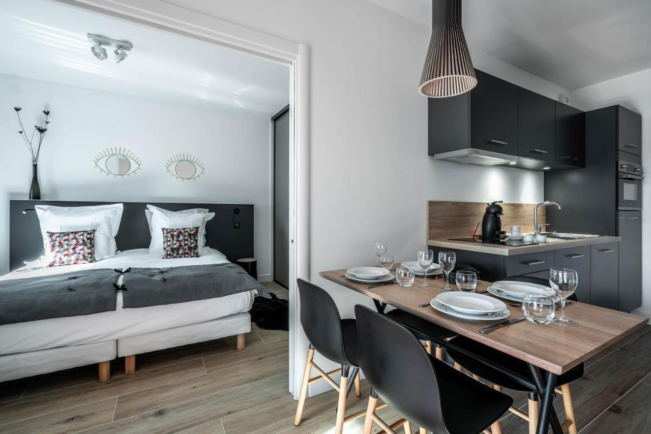 La Grange Des Peres Aparthotel 2*