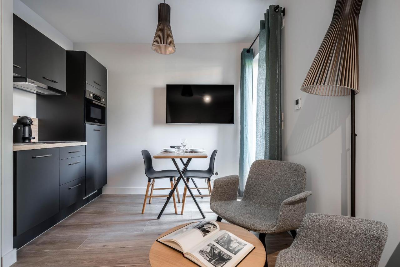 La Grange Des Peres Aparthotel 2*