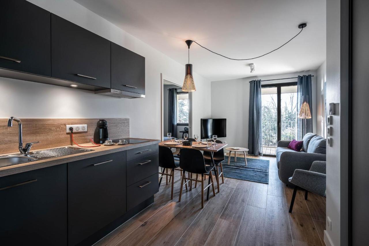 Aparthotel La Grange Des Peres