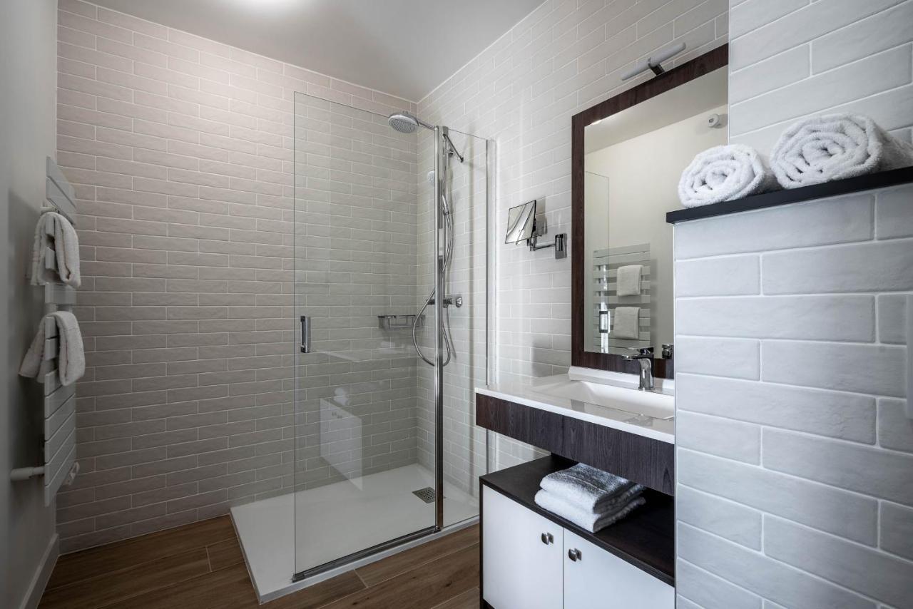 La Grange Des Peres Aparthotel