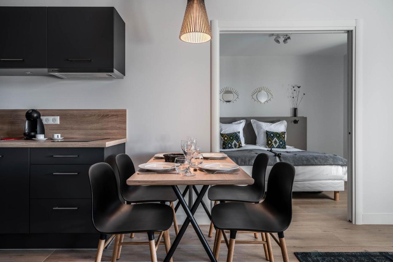 La Grange Des Peres Aparthotel 2*
