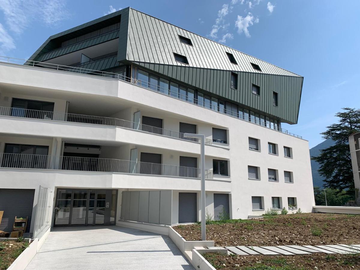Rayan 4 Etoiles - Proche & Vieille Ville, Garage Prive, Secteur Recherche Apartment Annecy