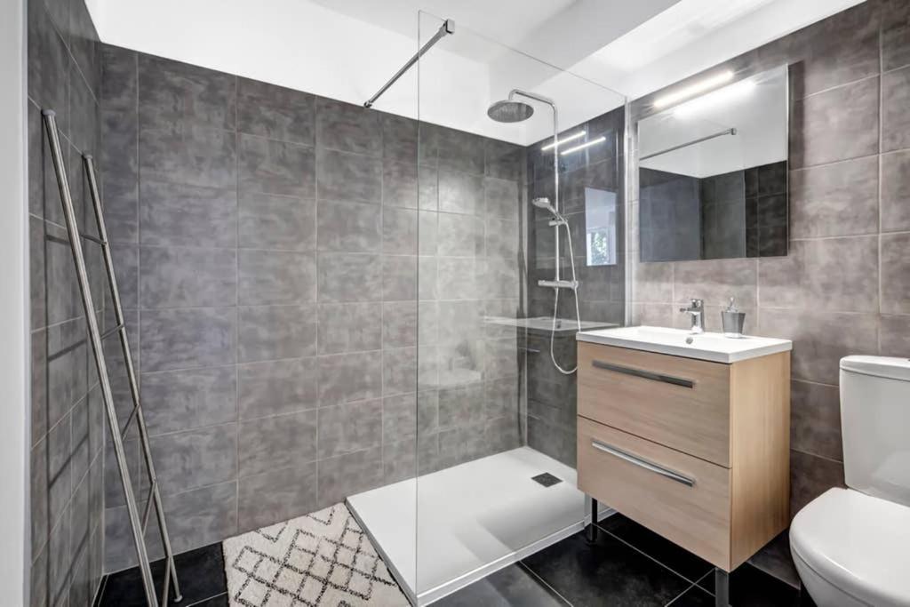 Le 35, Charme, Parking & Proche Lac, 2 Pers Appartement