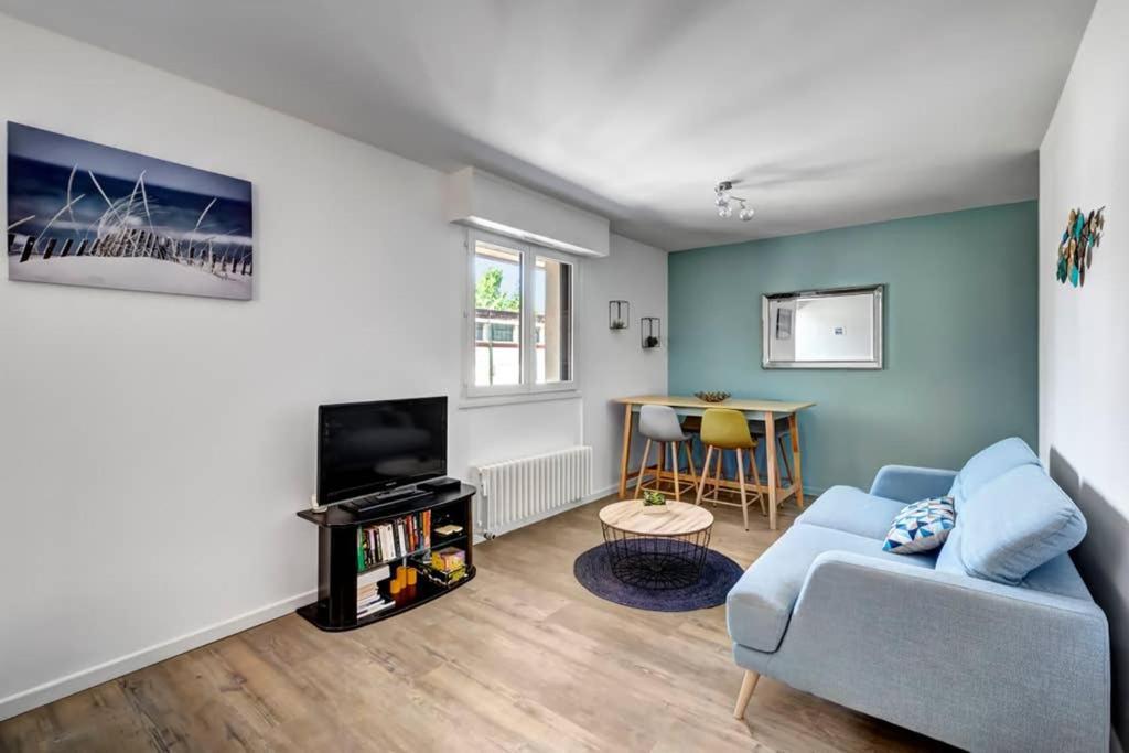 Appartement Le 35, Charme, Parking & Proche Lac, 2 Pers